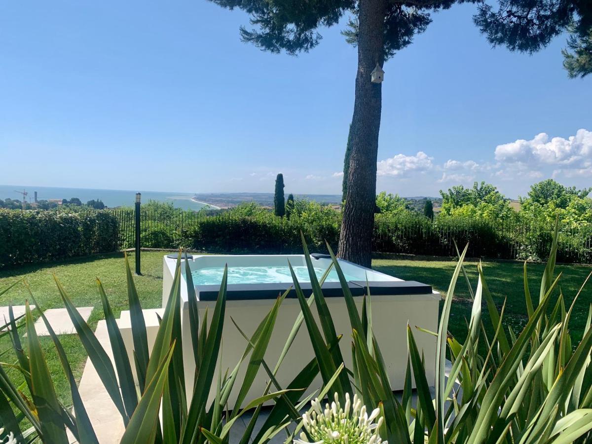 Bed and Breakfast Tra Gli Alberi E Il Mare Sirolo Zewnętrze zdjęcie