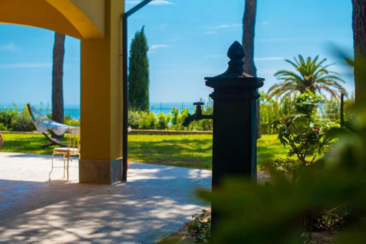 Bed and Breakfast Tra Gli Alberi E Il Mare Sirolo Zewnętrze zdjęcie